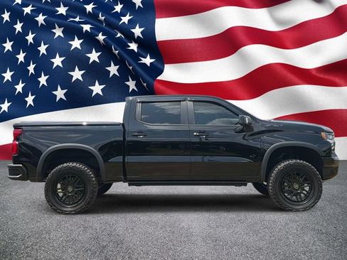 Used 2024 Chevrolet Silverado 1500 ZR2 w/ Technology Package AWD/4WD image 5