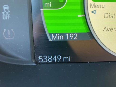 Used 2021 Chevrolet Bolt LT FWD image 2