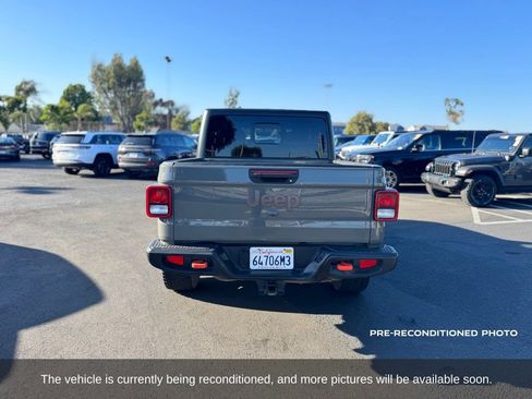 Used 2022 Jeep Gladiator Mojave w/ Cold Weather Group AWD/4WD image 4