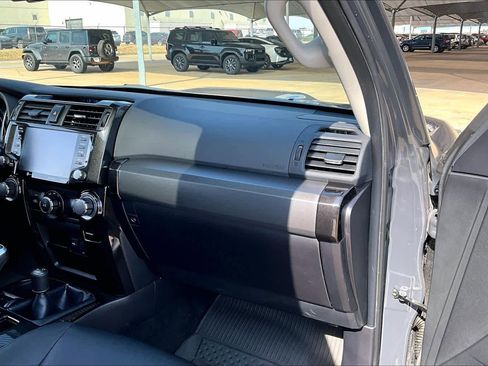 Used 2024 Toyota 4Runner TRD Off-Road Premium w/ Moonroof Package image 18