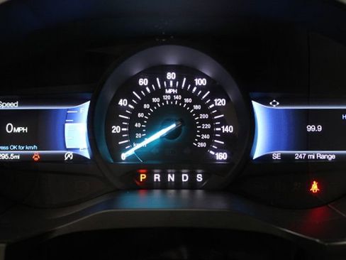 Used 2024 Ford Edge SEL image 5