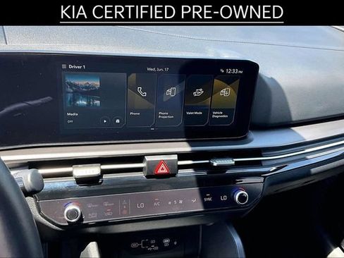 Certified 2026 Kia Sportage EX FWD image 6