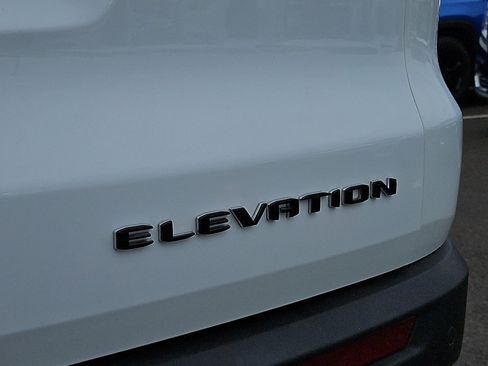 Certified 2025 GMC Acadia Elevation image 30