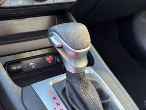 Certified 2024 Kia Forte LXS w/ LXS Technology Package image 18