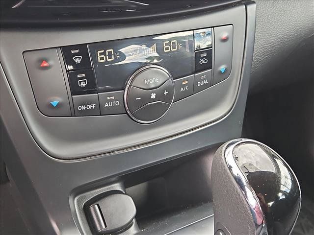 Used 2018 Nissan Sentra SV FWD image 10