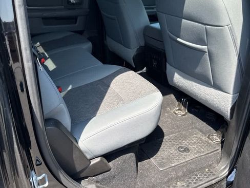 Used 2019 RAM 1500 Big Horn AWD/4WD image 5