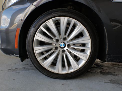 Used 2016 BMW 535i Gran Turismo image 33