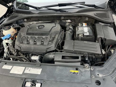 Used 2020 Volkswagen Passat 2.0T SE FWD image 9
