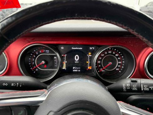 Used 2019 Jeep Wrangler Unlimited Rubicon AWD/4WD image 12