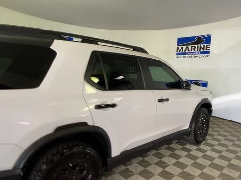 Used 2026 Honda Passport TrailSport image 2
