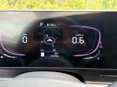 Used 2023 Kia Sportage X-Line w/ X-Line Premium Package AWD/4WD image 16