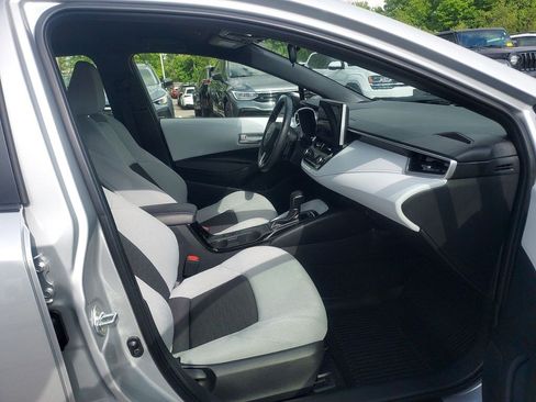 Used 2024 Toyota Corolla SE FWD image 24