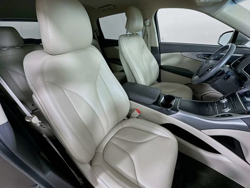Used 2019 Lincoln Nautilus FWD image 42