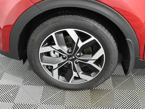 Used 2021 Kia Sportage EX w/ EX Technology Package image 31