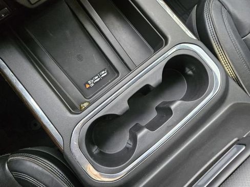 Used 2022 Chevrolet Silverado 3500 High Country image 20