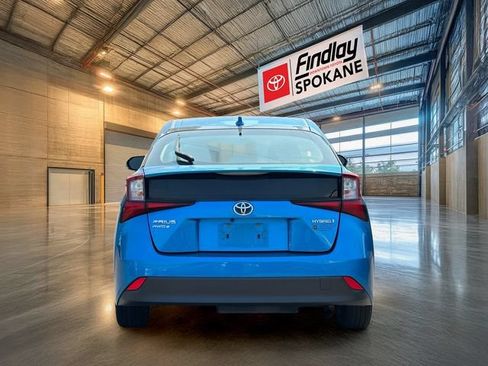 Used 2021 Toyota Prius LE AWD/4WD image 5