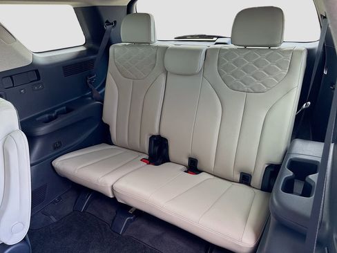Used 2022 Hyundai Palisade Limited AWD/4WD image 24