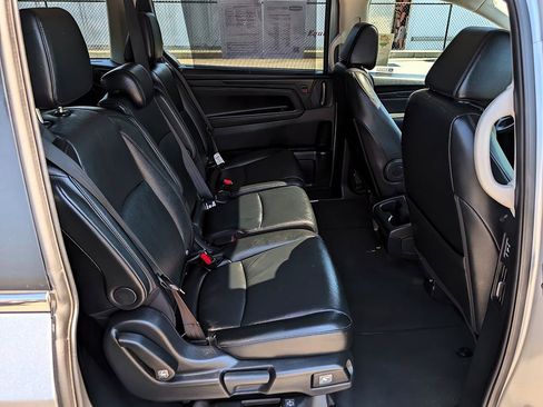 Used 2025 Honda Odyssey EX-L image 23