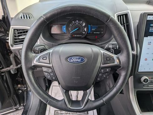Used 2022 Ford Edge SEL w/ Convenience Package AWD/4WD image 9