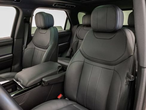 Used 2024 Land Rover Range Rover Sport Dynamic SE AWD/4WD image 10