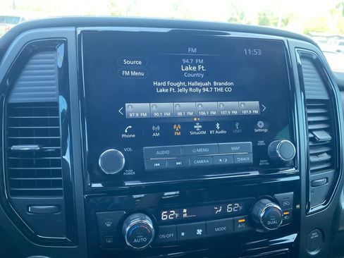 Used 2022 Nissan Titan PRO-4X w/ Pro-4x Convenience Package image 16