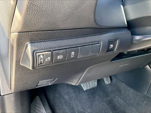 Used 2023 Toyota Corolla SE w/ SE Package FWD image 30