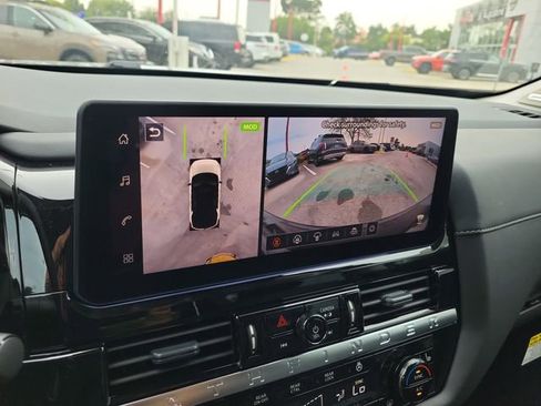 New 2026 Nissan Pathfinder SL AWD/4WD image 27