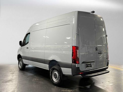 Used 2026 Mercedes-Benz Sprinter 2500 image 5
