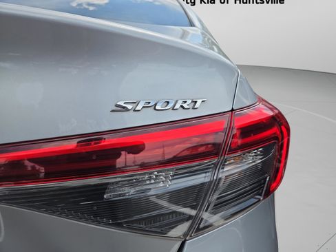Used 2023 Honda Civic Sport image 37