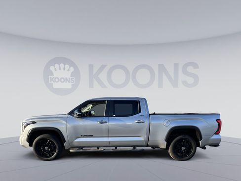 Used 2024 Toyota Tundra Limited image 2