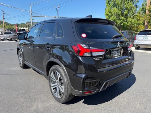Used 2021 Mitsubishi Outlander Sport SE AWD/4WD image 17