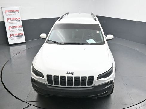 Used 2019 Jeep Cherokee Latitude image 11