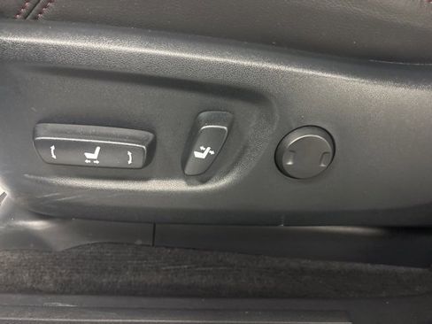 Certified 2024 Toyota 4Runner TRD Off-Road Premium image 14