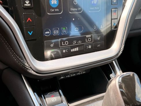 Certified 2025 Subaru Legacy Premium w/ Popular Package #1 image 12