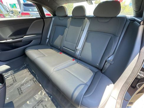 Used 2024 Lucid Air Touring AWD/4WD image 9
