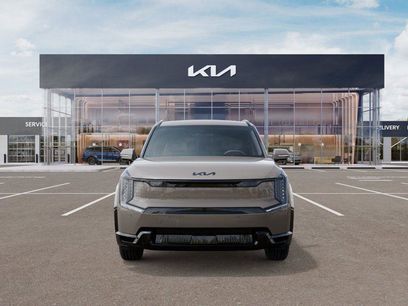New 2026 Kia EV9 Land