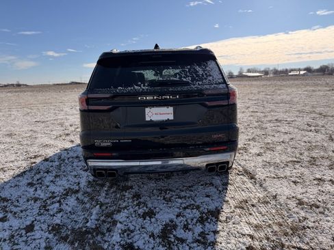 Used 2024 GMC Acadia Denali w/ Super Cruise Package image 7