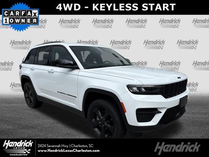 Used 2024 Jeep Grand Cherokee Altitude