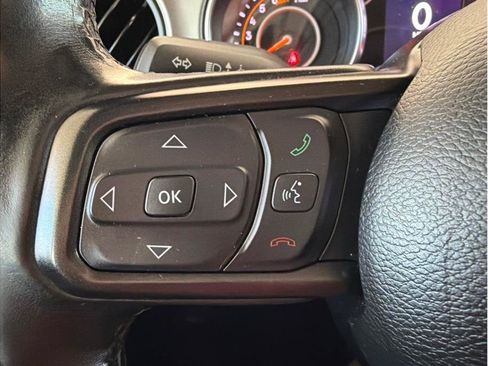 Used 2020 Jeep Wrangler Sport image 16