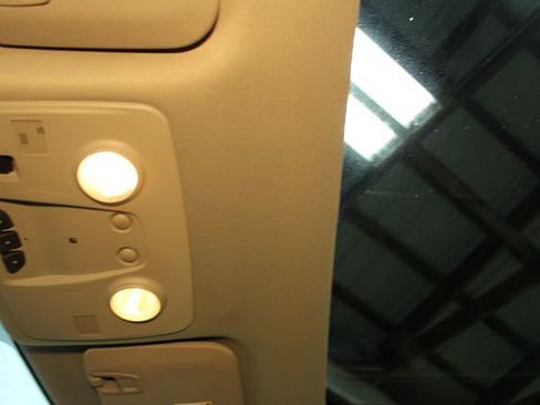 Used 2016 GMC Acadia SLT w/ Open Road Package image 24