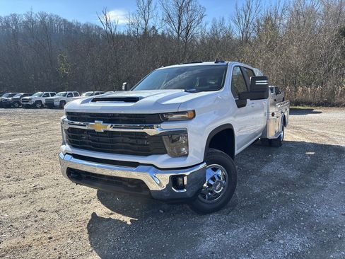 New 2026 Chevrolet Silverado 3500 LT w/ Convenience Package image 12