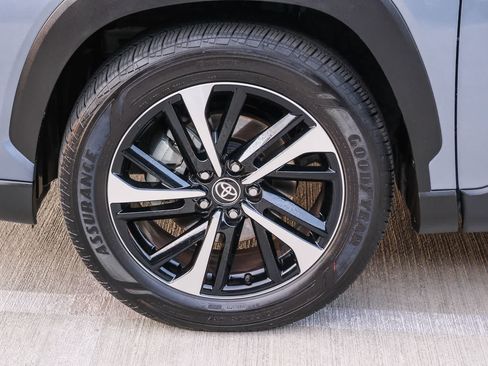 Certified 2024 Toyota Corolla Cross AWD Hybrid image 10