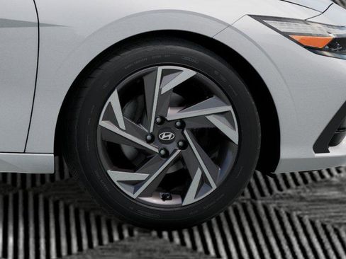 New 2026 Hyundai Elantra SEL Sport Premium image 8