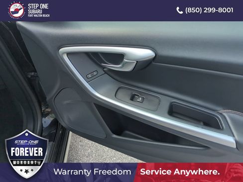 Used 2018 Volvo V60 T5 Cross Country w/ Convenience Package AWD/4WD image 35
