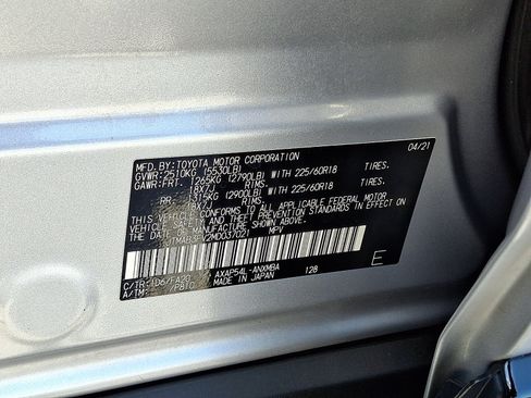 Certified 2021 Toyota RAV4 SE w/ Weather & Moonroof Package AWD/4WD image 27