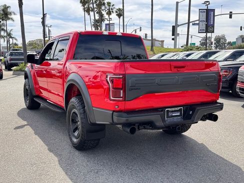 Used 2018 Ford F150 Raptor w/ Equipment Group 802A Luxury image 10
