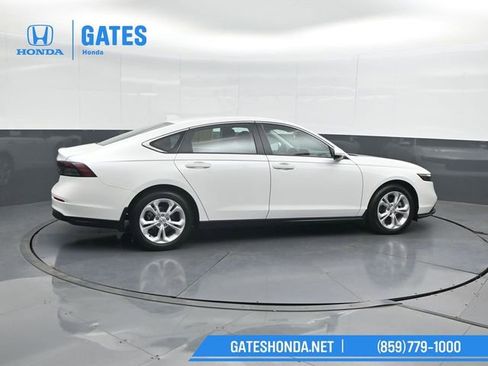 Used 2025 Honda Accord LX image 3