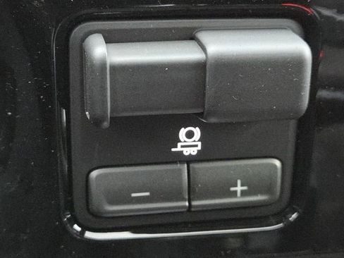 New 2026 GMC Sierra 1500 SLT w/ SLT Premium Plus Package image 14