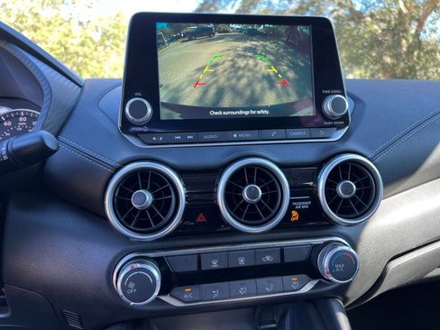 Used 2024 Nissan Sentra SV image 17