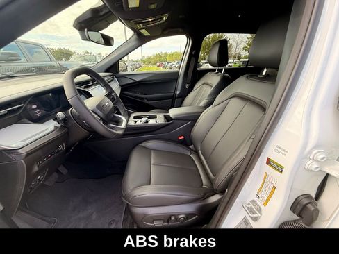 New 2026 Jeep Cherokee Limited AWD/4WD image 9